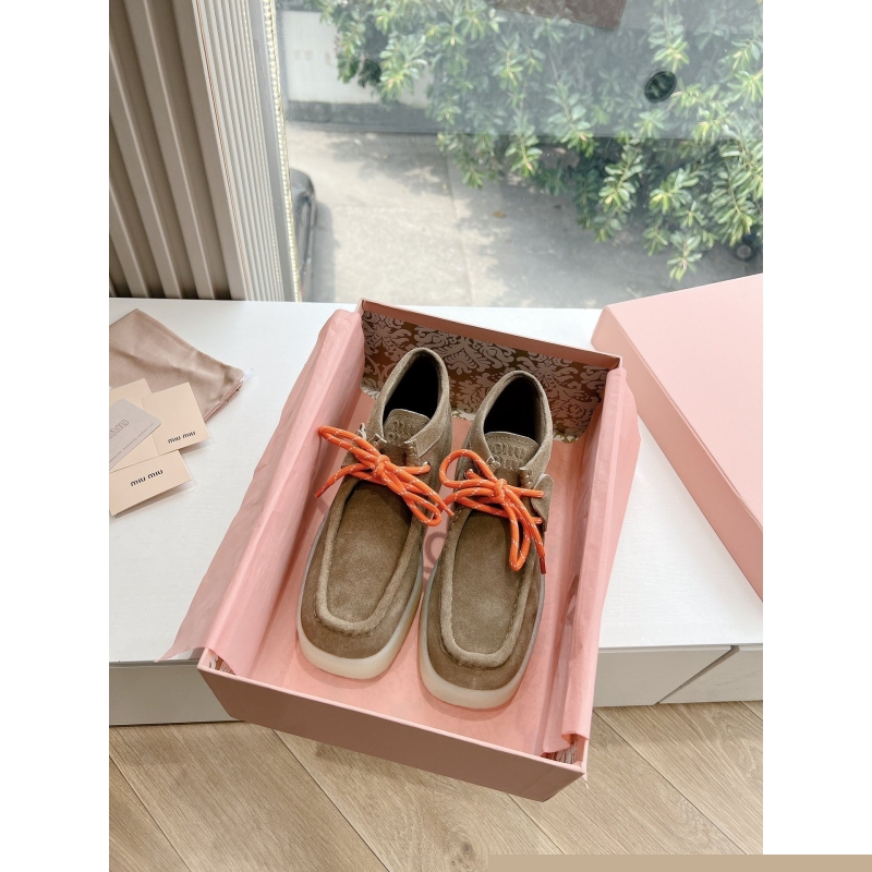 Miu Miu Casual Shoes